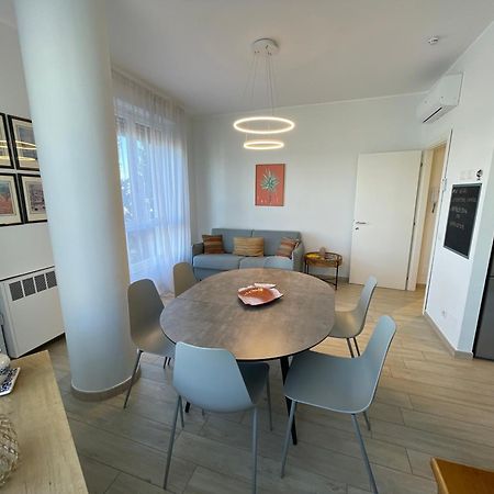 Caprice 2.0 Apartment Peschiera del Garda Luaran gambar