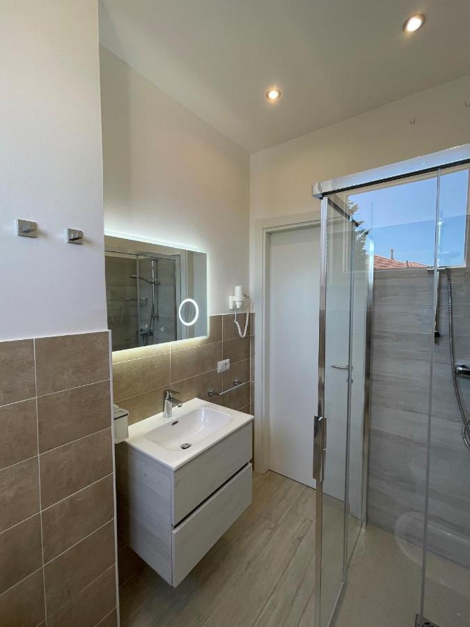 Caprice 2.0 Apartment Peschiera del Garda Luaran gambar