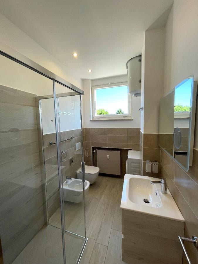 Caprice 2.0 Apartment Peschiera del Garda Luaran gambar